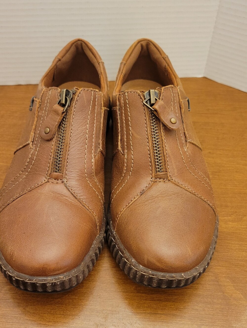 Women's Clarks Brown Zip Front Slip-on Shoes, Size 7.5M